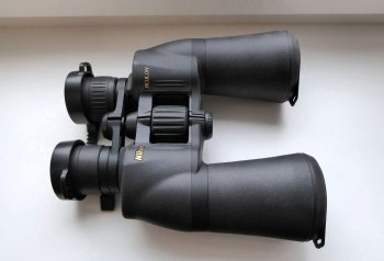 Бинокль Nikon 10-22x 50мм Aculon A211 черный (BAA818SA)