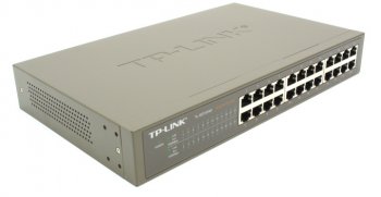 Коммутатор TP-LINK < TL-SG1024D> (24UTP 10 / 100 / 1000Mbps)