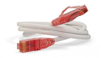 Кабель UTP Hyperline PC-LPM-UTP-RJ45-RJ45-C5e-3M-LSZH-WH PC-LPM-UTP-RJ45-RJ45-C5E-3M UTP RJ-45 вил.-вилка RJ-45 кат.5E 3м белый LSZH (уп.:1шт) 24AWG